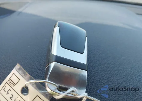 2017 Audi A4 2.0T Premium из США, поврежденный, VIN WAUENAF44HN036745